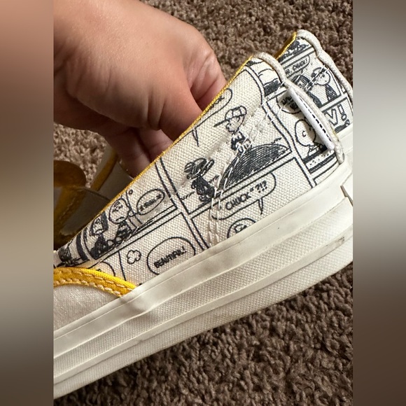 Converse x Peanuts By You Chuck Taylor All Star DG Slip - Custom Design) - Picture 5 of 11